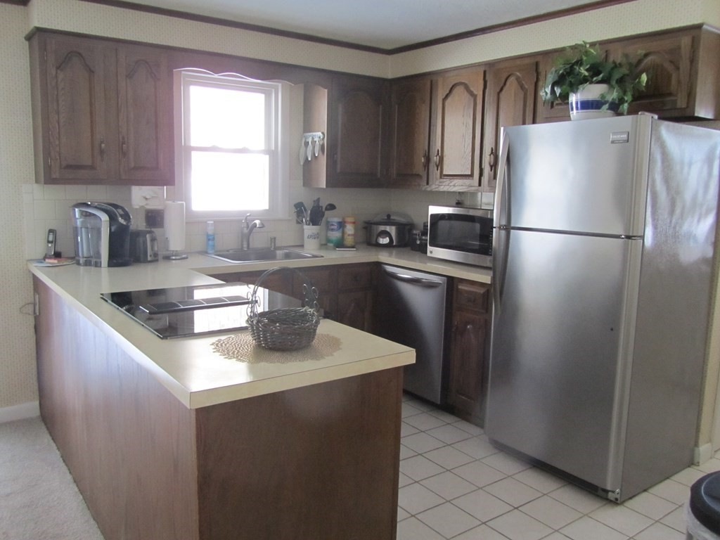 55 Old Worcester Road Oxford, MA 01540 - Photo 5 of 17 Gallery Image 5
