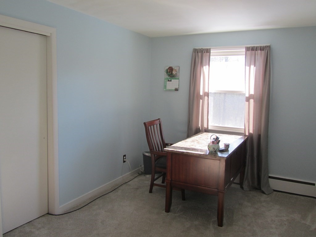 55 Old Worcester Road Oxford, MA 01540 - Photo 8 of 17 Gallery Image 8
