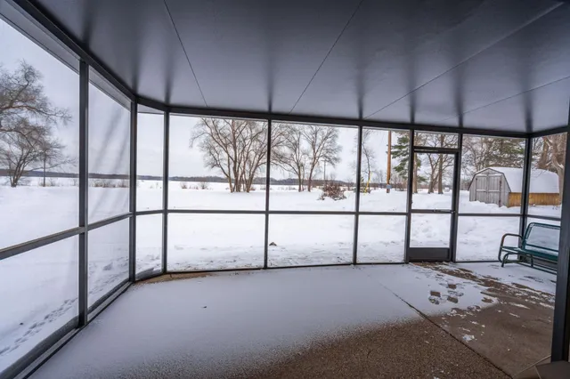 $299,900 | 22356 Highway 15, St. Augusta, MN 56301