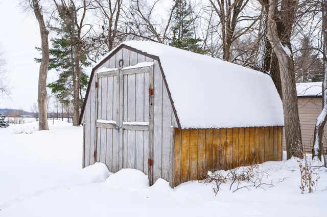 $299,900 | 22356 Highway 15, St. Augusta, MN 56301