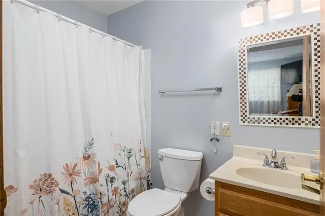 $155,000 | 104 Clubhouse Drive, Unit 104, Washington, PA 15301