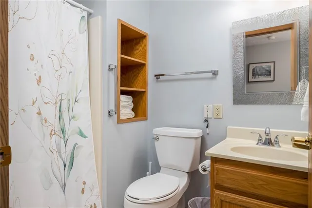 $155,000 | 104 Clubhouse Drive, Unit 104, Washington, PA 15301