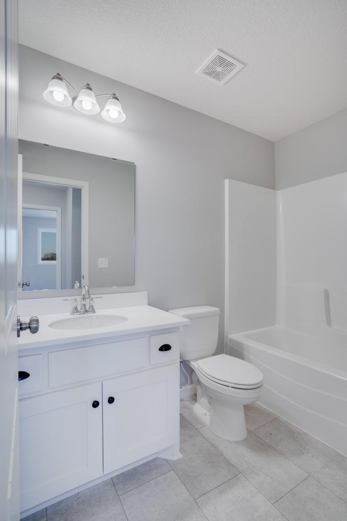 817 Fox River Road Somerset, WI 54025 - Photo 8 of 19 Gallery Image 8