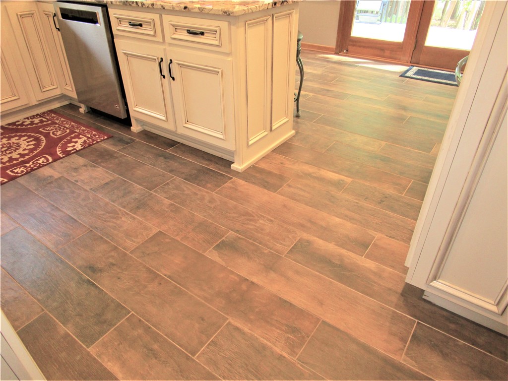 4406 Denver Cove Road Anderson, SC 29625 - Photo 7 of 21
