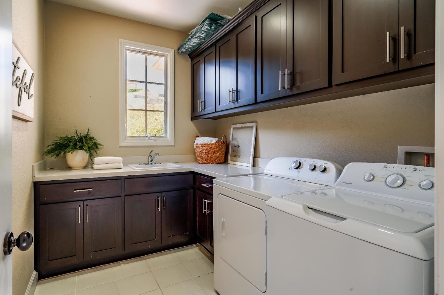 1039 Hawkshead Circle San Ramon, CA 94583 - Photo 19 of 63 Gallery Image 19