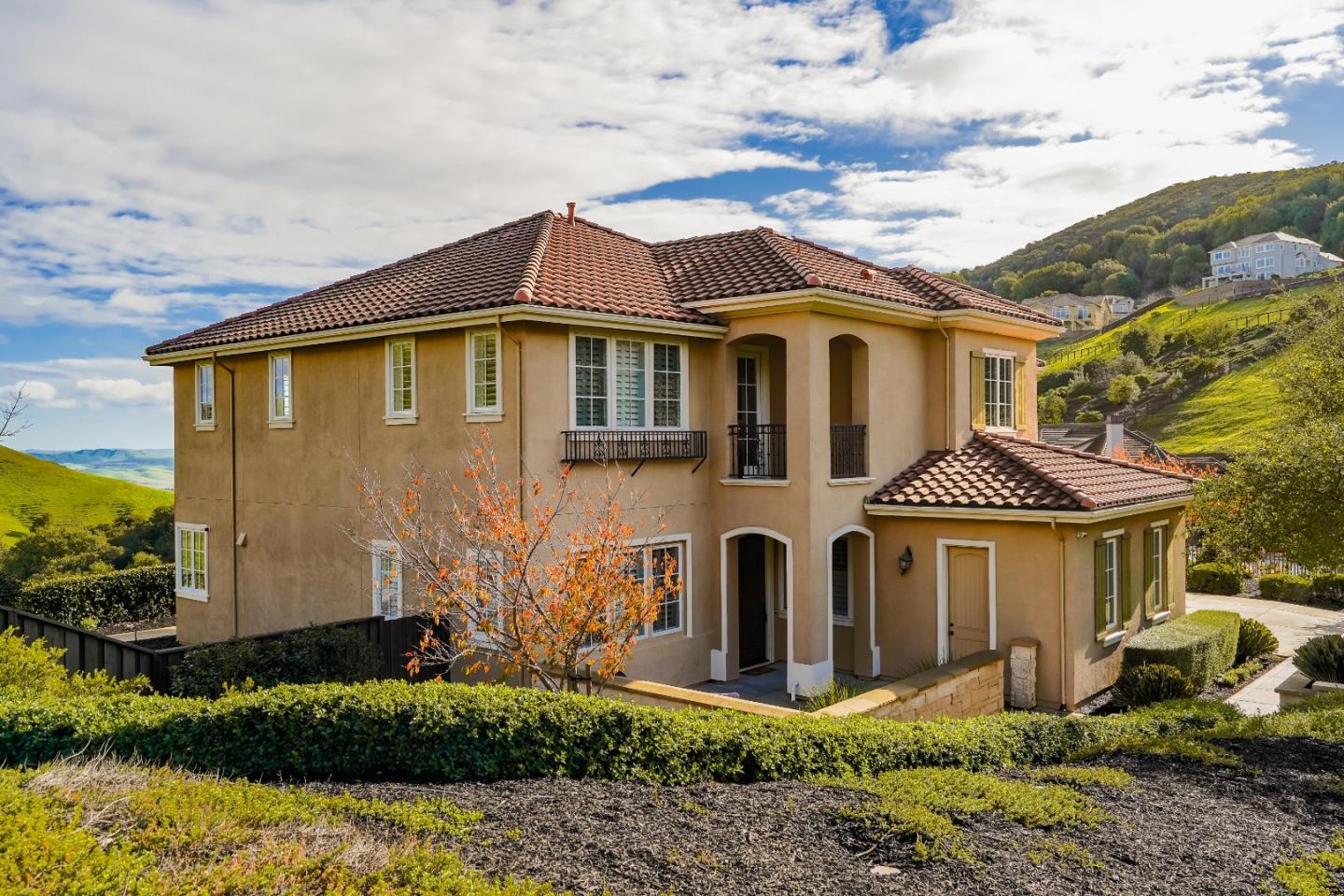 1039 Hawkshead Circle San Ramon, CA 94583 - Photo 2 of 63 Gallery Image 2