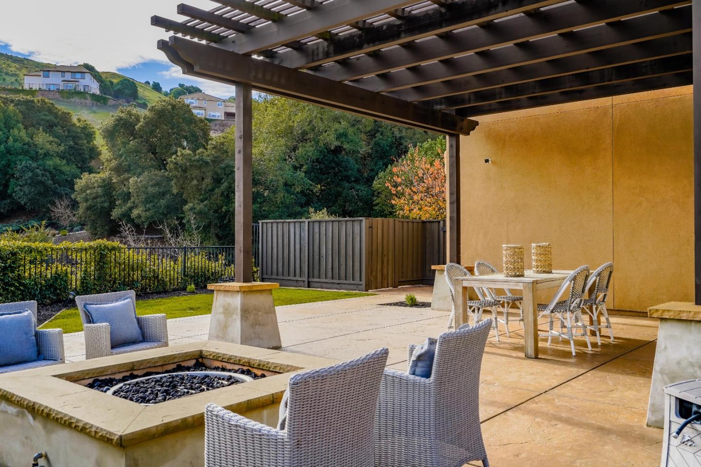 1039 Hawkshead Circle San Ramon, CA 94583 - Photo 33 of 63 Gallery Image 33