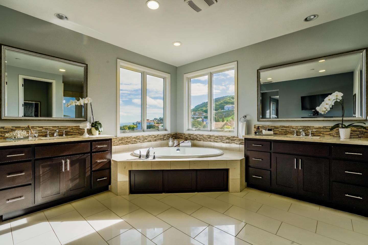 1039 Hawkshead Circle San Ramon, CA 94583 - Photo 53 of 63 Gallery Image 53