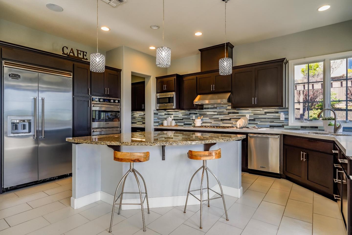 1039 Hawkshead Circle San Ramon, CA 94583 - Photo 7 of 63 Gallery Image 7