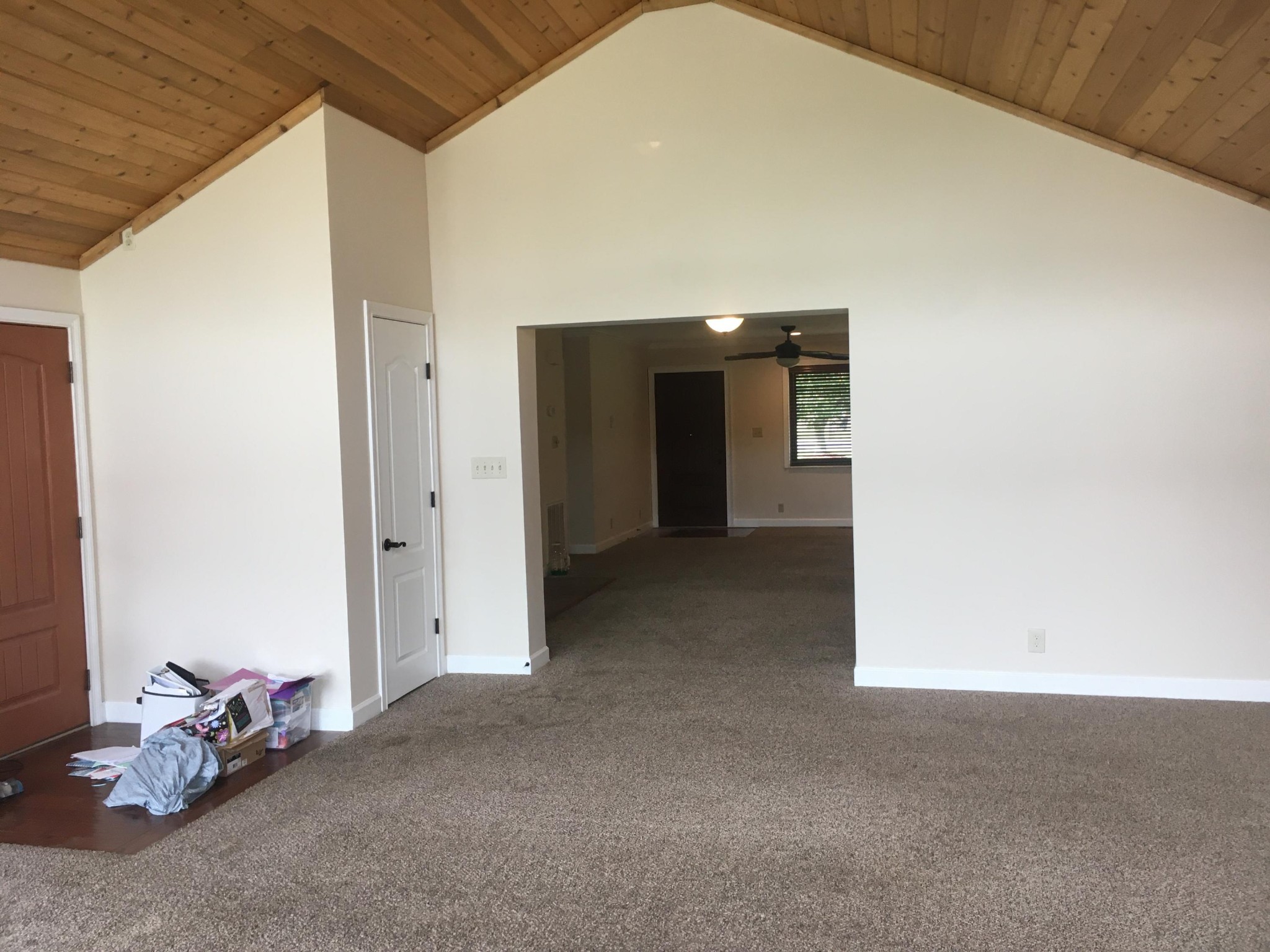 404 Raccoon Valley Road Powell, TN 37849 - Photo 14 of 19 Gallery Image 14