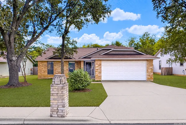 $1,500 | 9806 Broad Forest Street, San Antonio, TX 78250