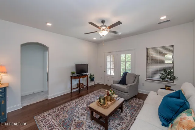 $2,600 | 172 Goldheart Road, Farragut, TN 37934