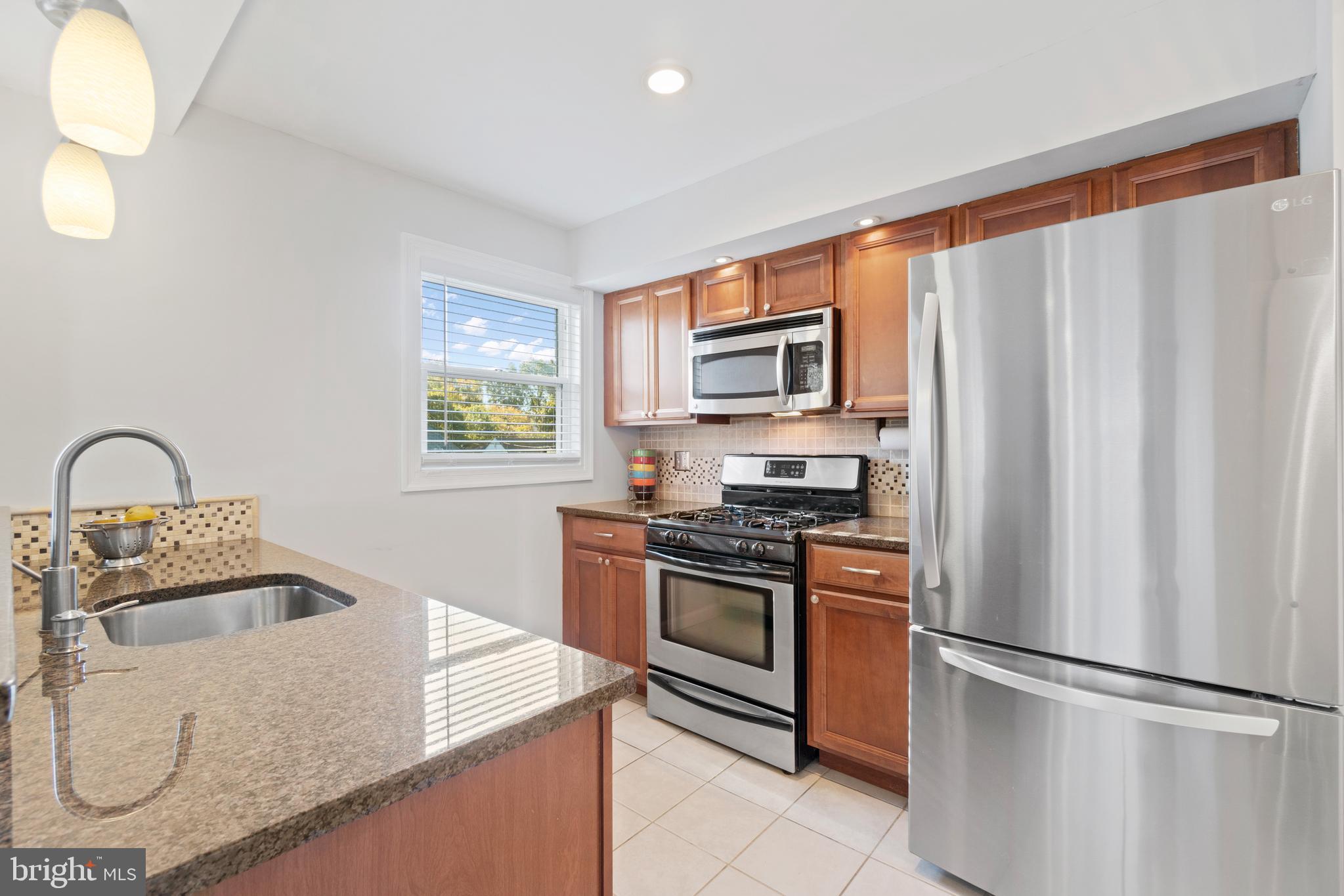 12602 Holdridge Road Silver Spring, MD 20906 - Photo 7 of 21 Gallery Image 7