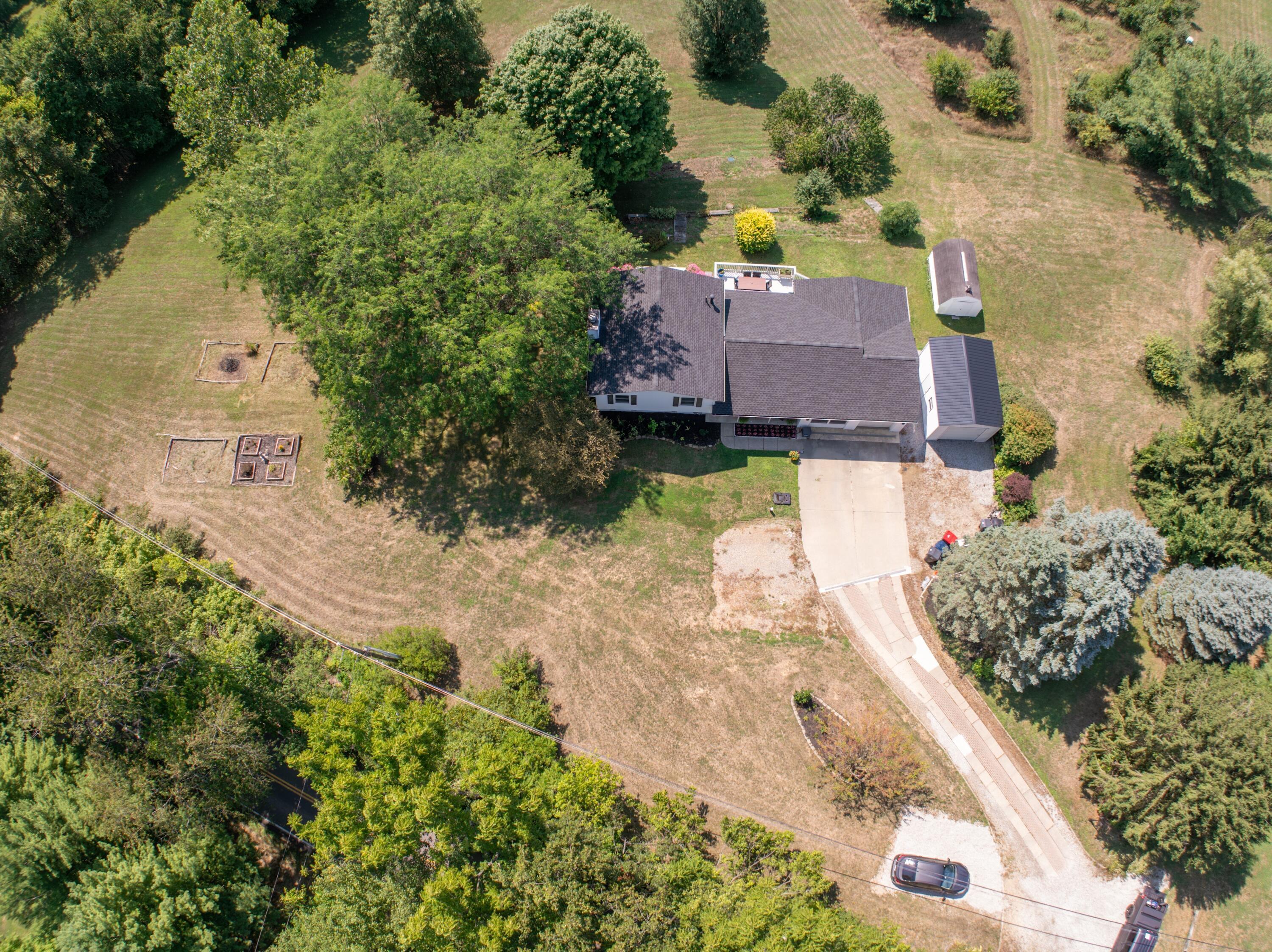 2420 James Road Granville, OH 43023 - Photo 37 of 39 Realtor Edit 6