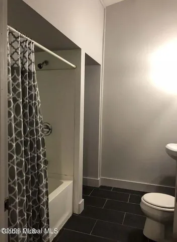 $1,200 | 53 3rd Street, Unit 1E, Troy, NY 12180