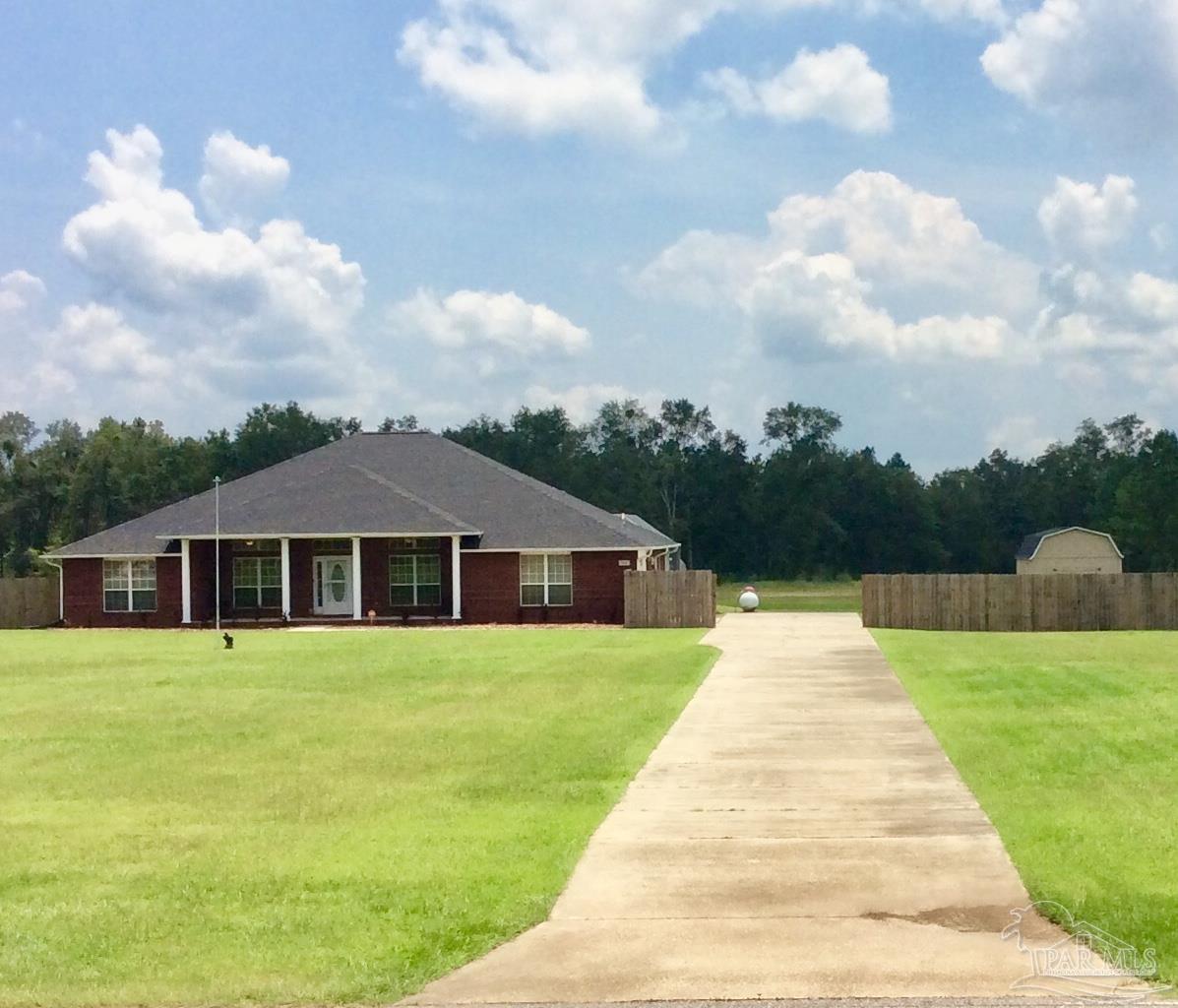 611 West Quintette Road Cantonment, FL 32533 - Photo 5 of 47 Gallery Image 5