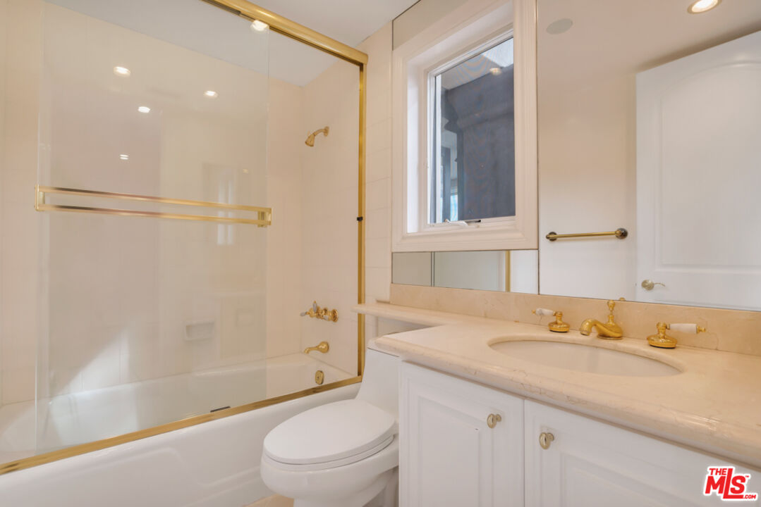 10557 Rocca Place Los Angeles, CA 90077 - Photo 32 of 52