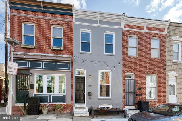 $2,250 | 217 North Belnord Avenue, Baltimore, MD 21224
