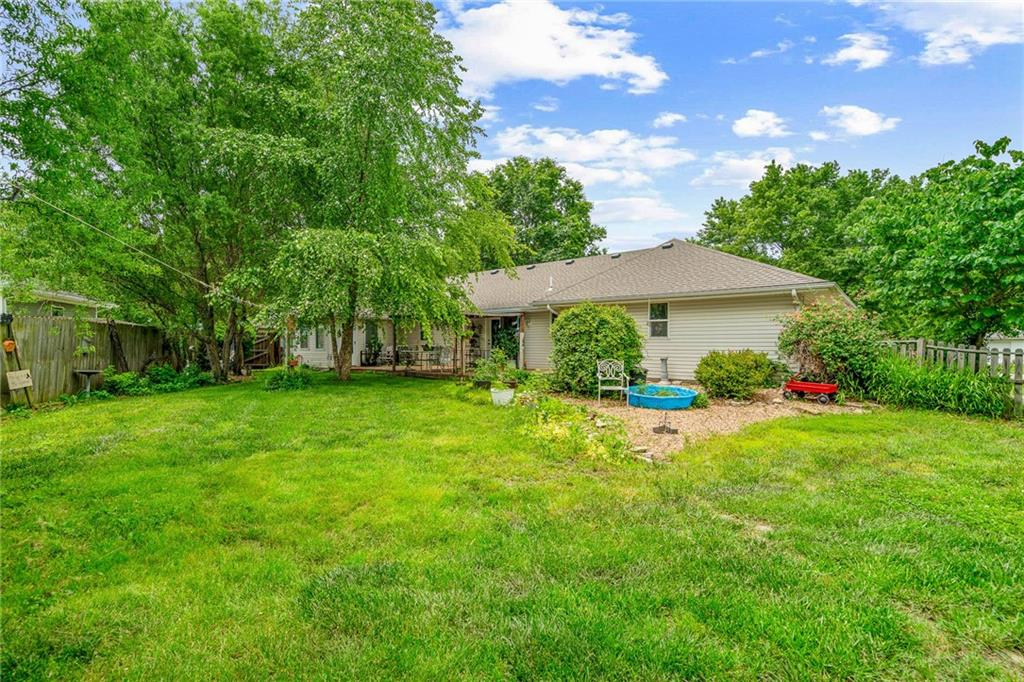 303 West Maple Street Archie, MO 64725 - Photo 35 of 47
