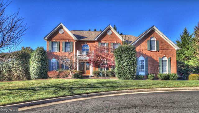 $1,300,000 | 3102 Autumn Crest Court, Oak Hill, VA 20171