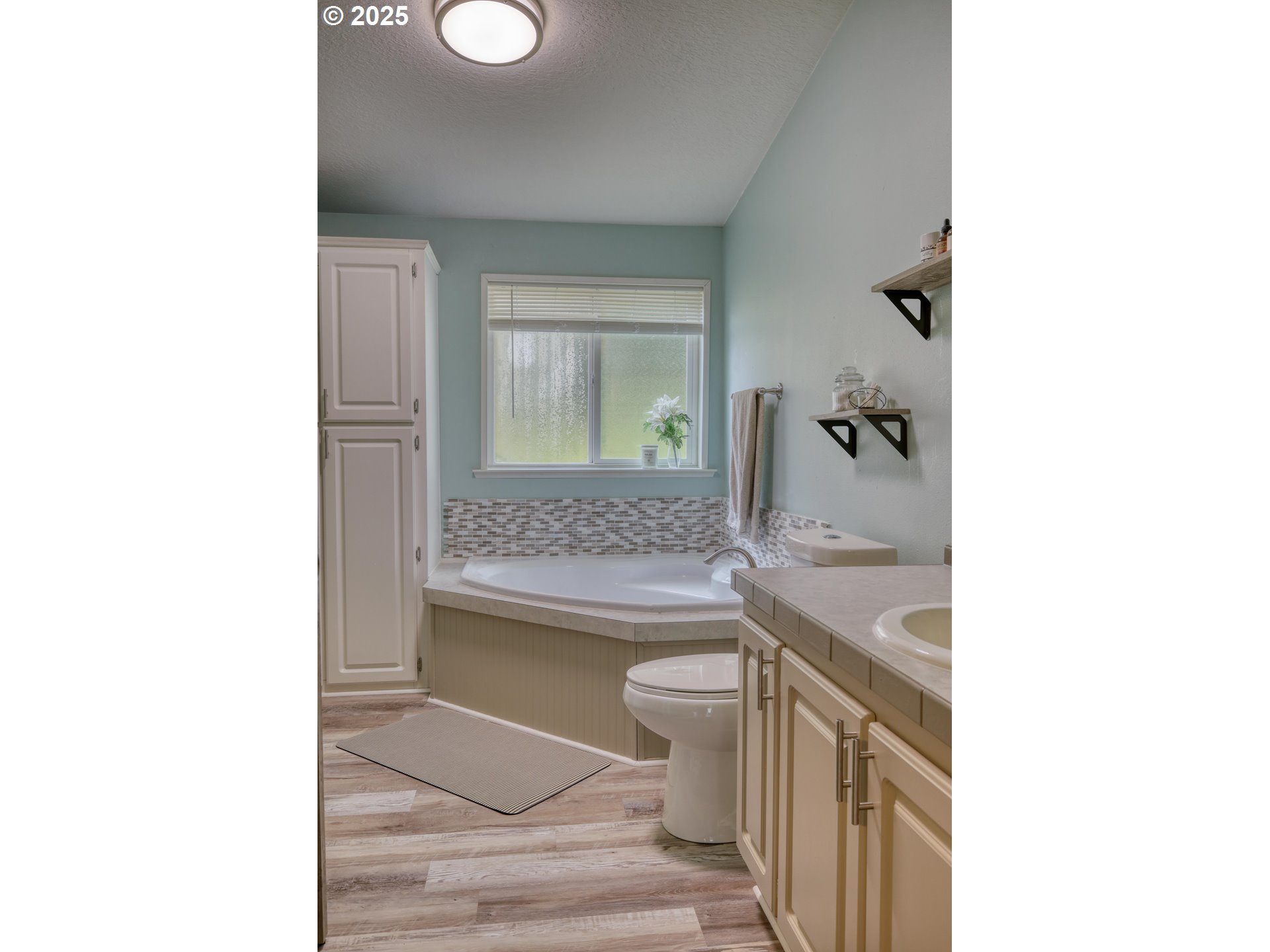 56394 Miller Road Myrtle Point, OR 97458 - Photo 24 of 37 Gallery Image 24