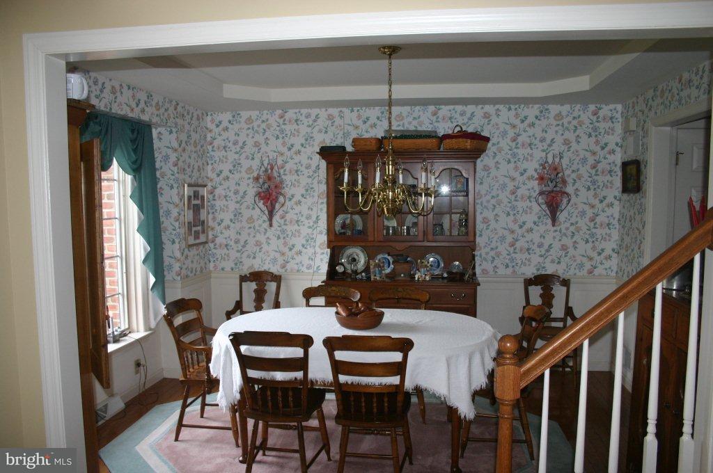 634 Fairview Road Mount Joy, PA 17552 - Photo 3 of 19