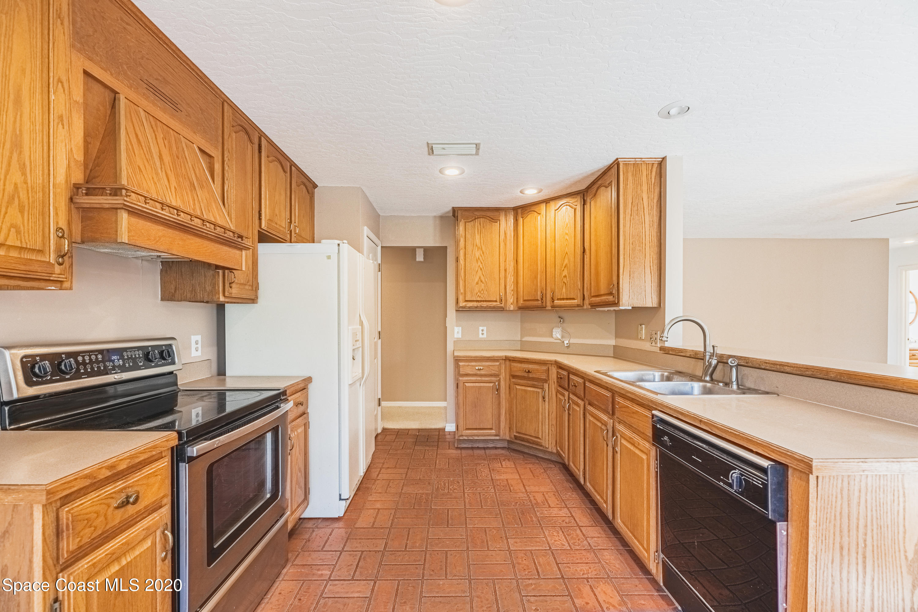 3440 Big Pine Road Melbourne, FL 32934 - Photo 22 of 73 JC7_9415-HDR