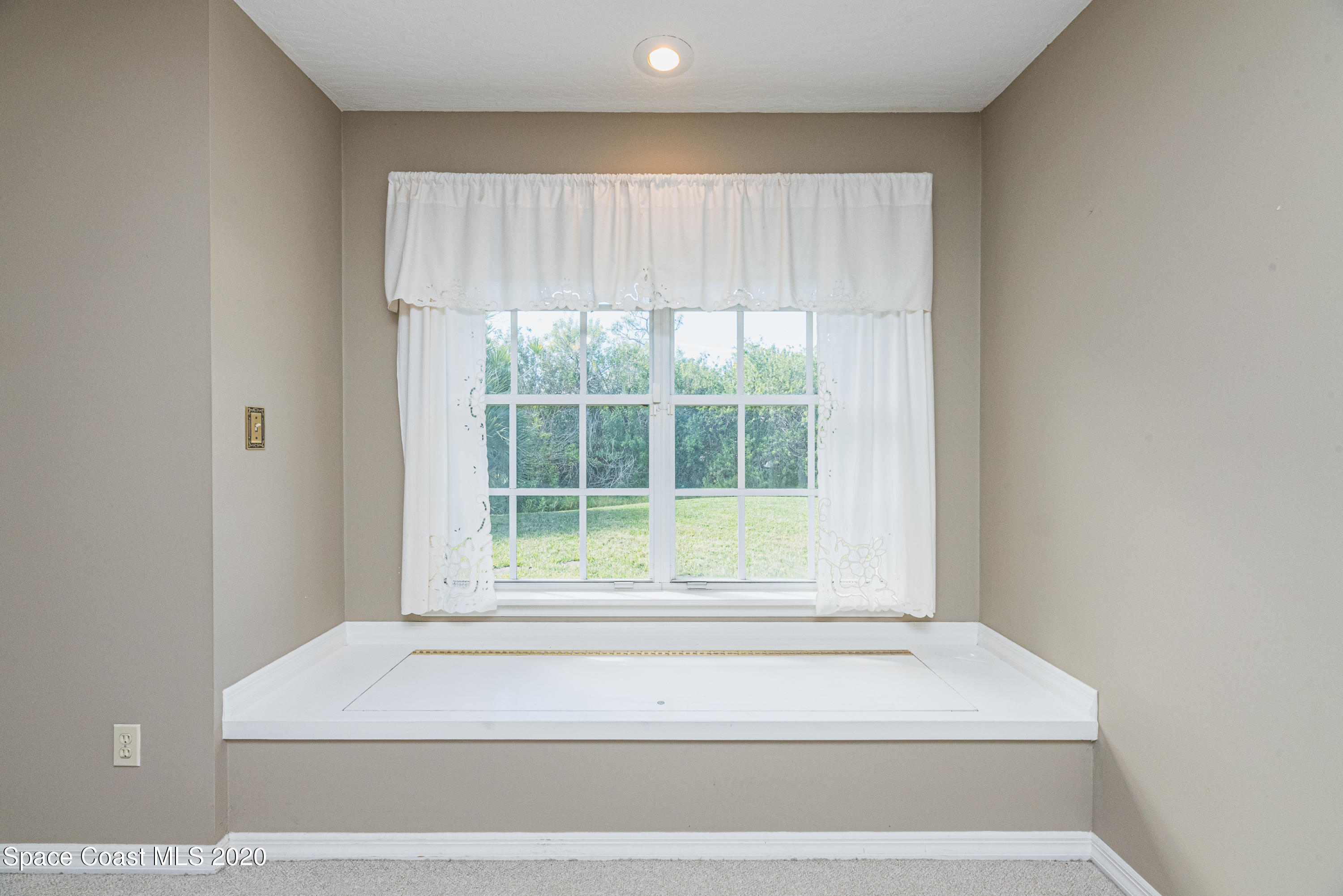3440 Big Pine Road Melbourne, FL 32934 - Photo 27 of 73 JC7_9404
