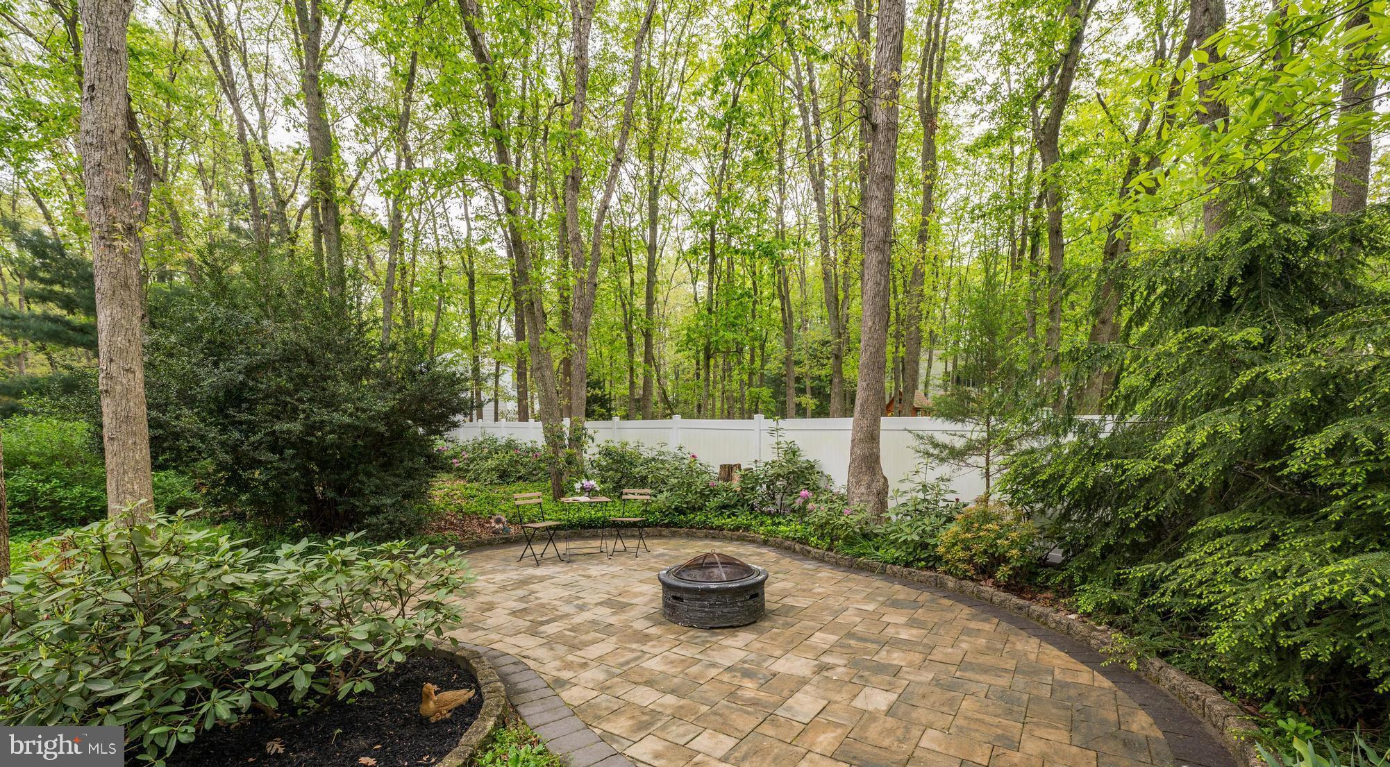 12 Strafford Circle Road Medford, NJ 08055 - Photo 31 of 34