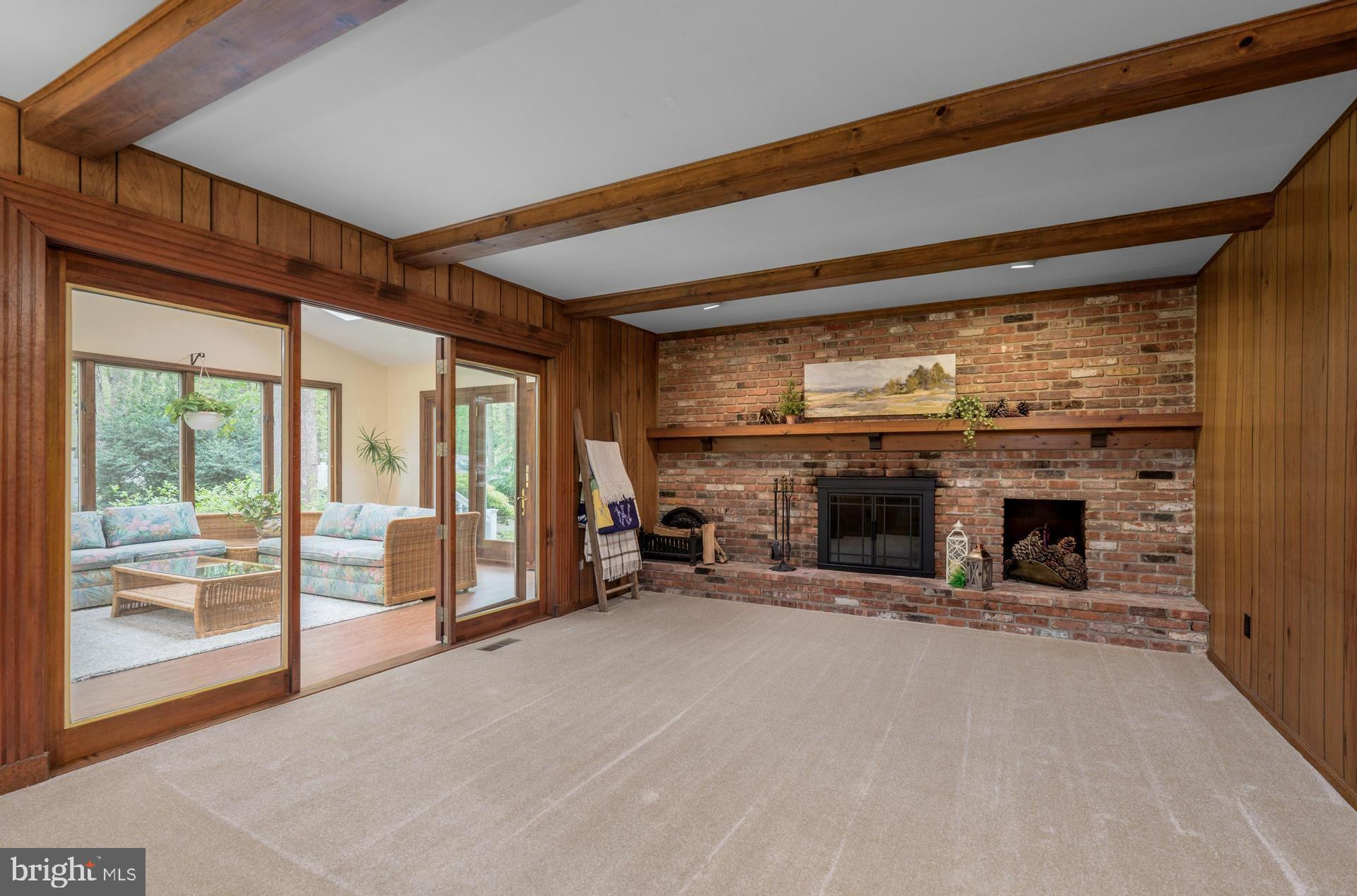12 Strafford Circle Road Medford, NJ 08055 - Photo 8 of 34 Family room