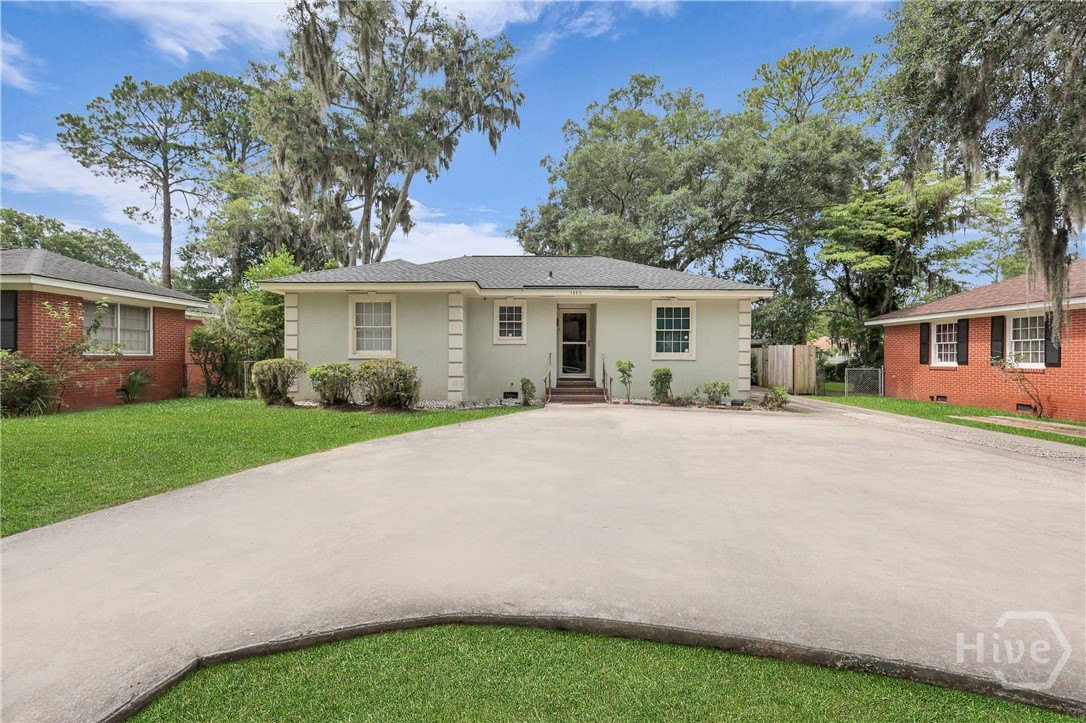 1443 East 38th Street Savannah, GA 31404 - Photo 1 of 30
