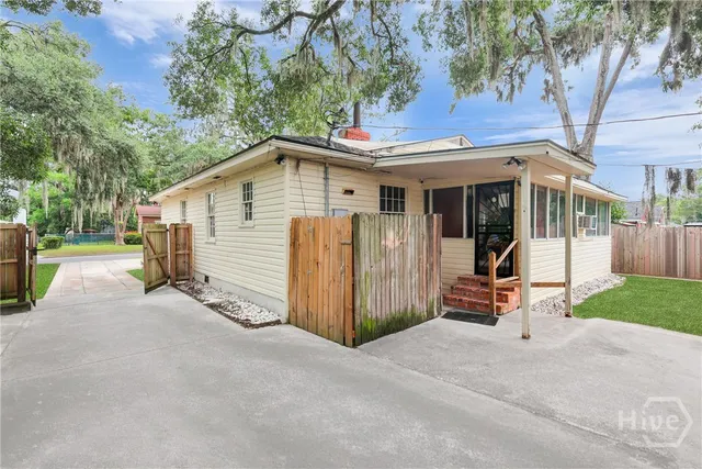 $350,000 | 1443 East 38th Street, Savannah, GA 31404