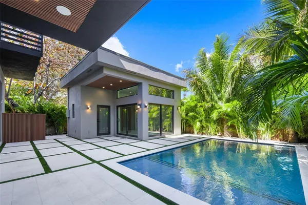 $2,950,000 | 441 Northwest 44th Street, Miami, FL 33127