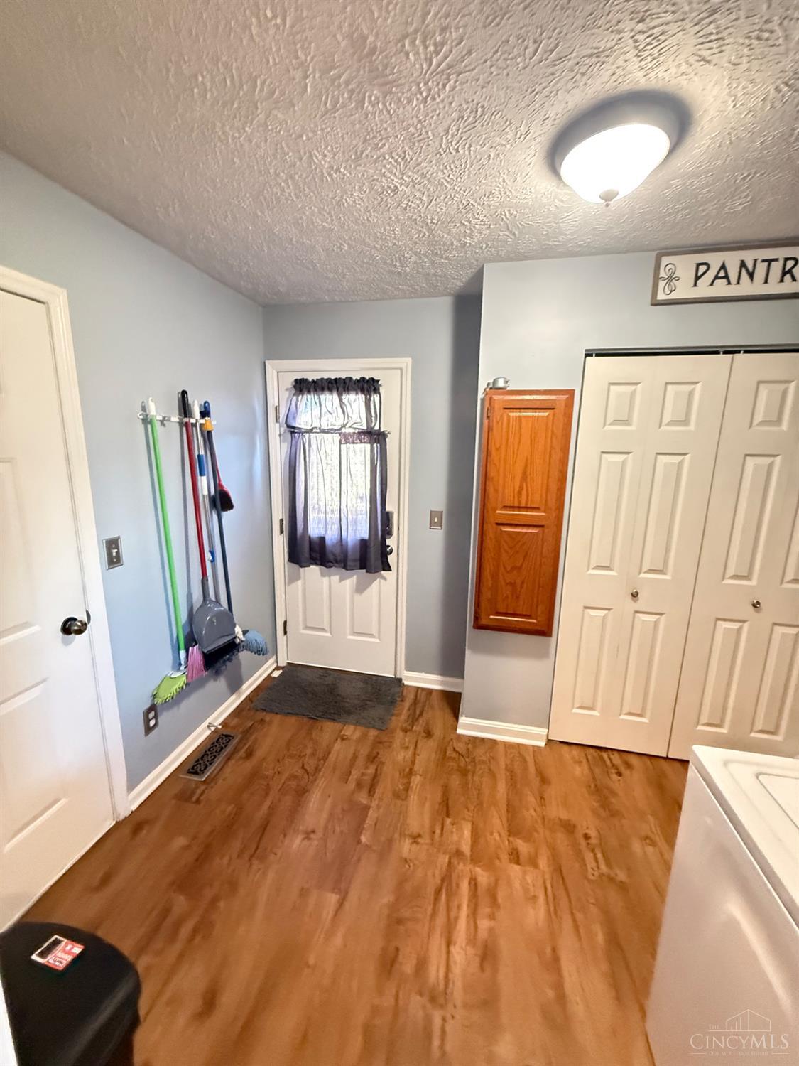 7249 Fairground Road Blanchester, OH 45107 - Photo 17 of 24