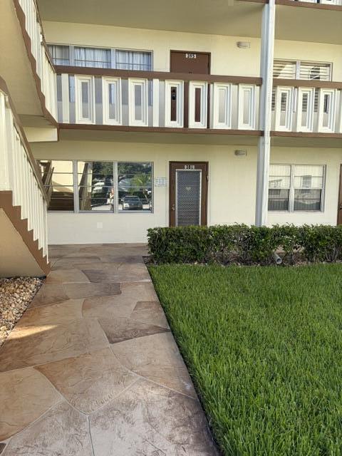 381 Mansfield I Boca Raton, FL 33434 - Photo 2 of 5 ENTRY AREA