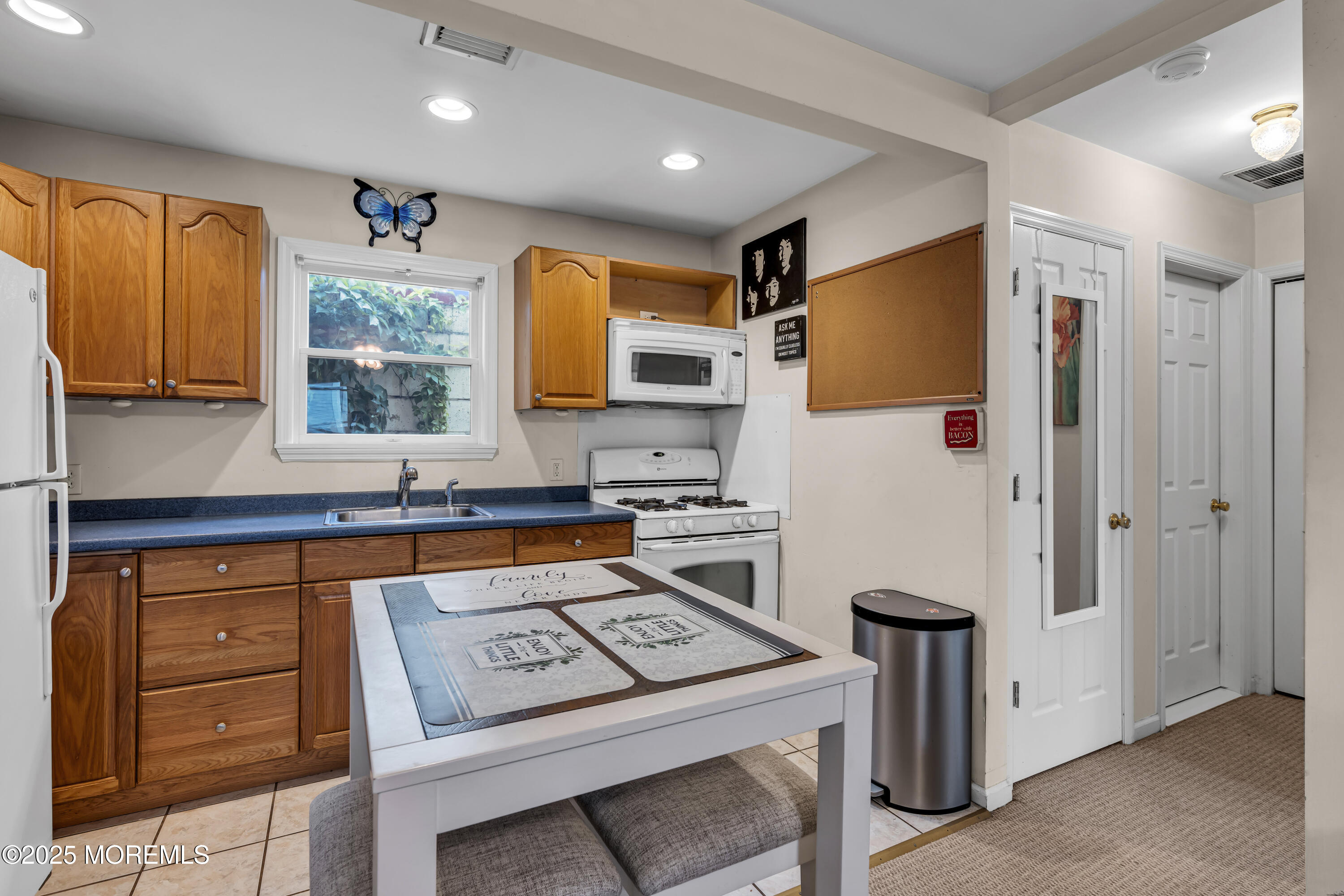 Main Street Keyport, NJ 07735 - Photo 5 of 11 Apt 1 - Kitchen/Dining & Hallway
