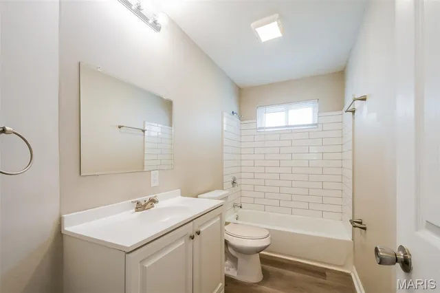 $1,840 | 2868 Essex Street, St. Charles, MO 63301