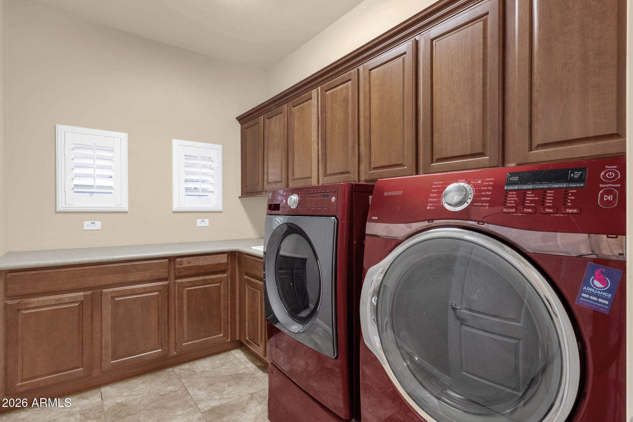 3927 East Waller Lane Phoenix, AZ 85050 - Photo 46 of 63 Laundry