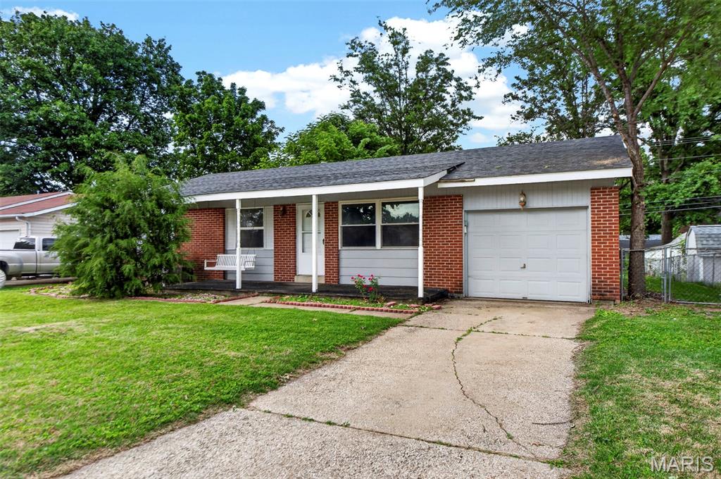 21 St Lawrence Drive St. Peters, MO 63376 - Photo 3 of 29