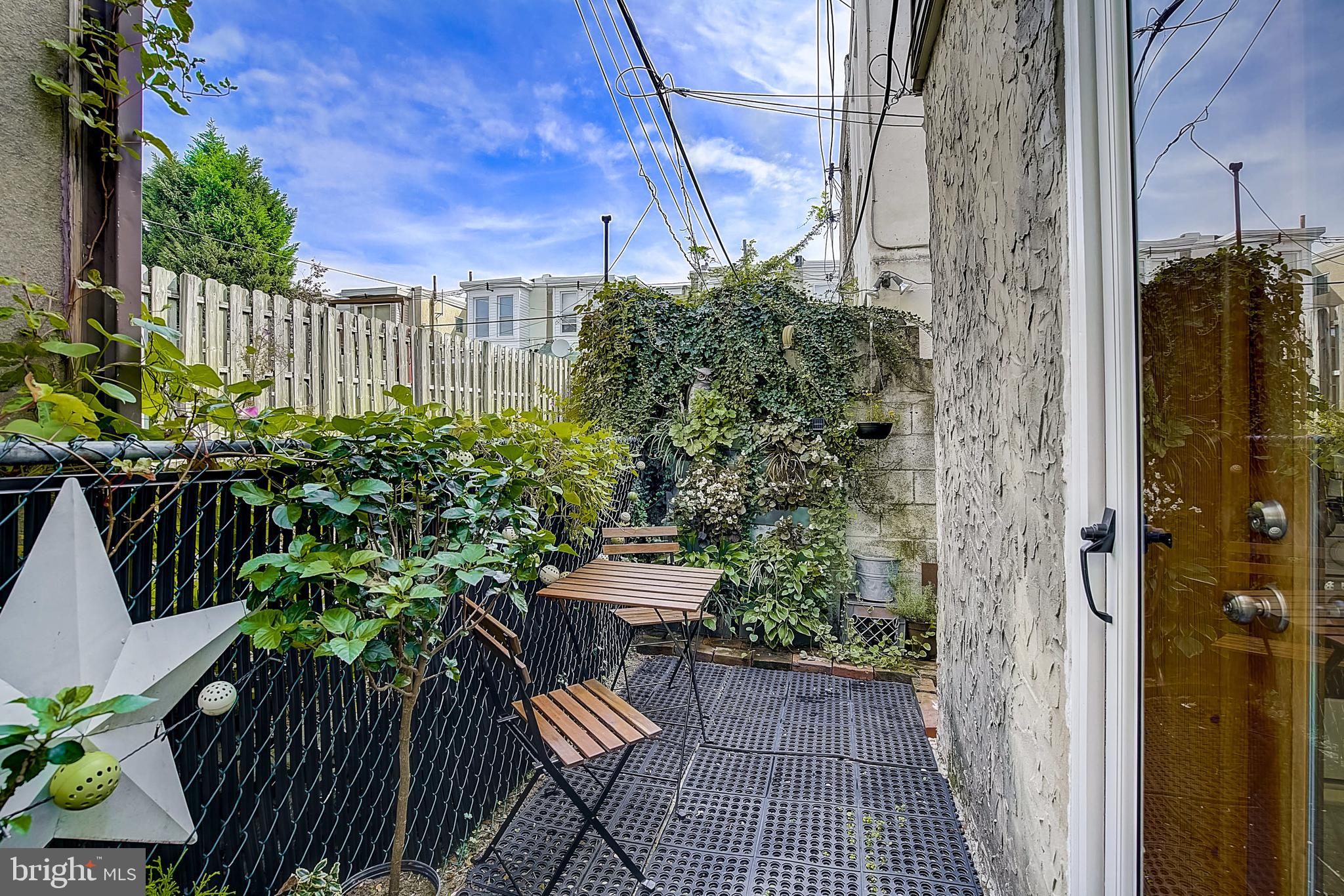 2735 Reno Street Philadelphia, PA 19130 - Photo 18 of 23 Gallery Image 18