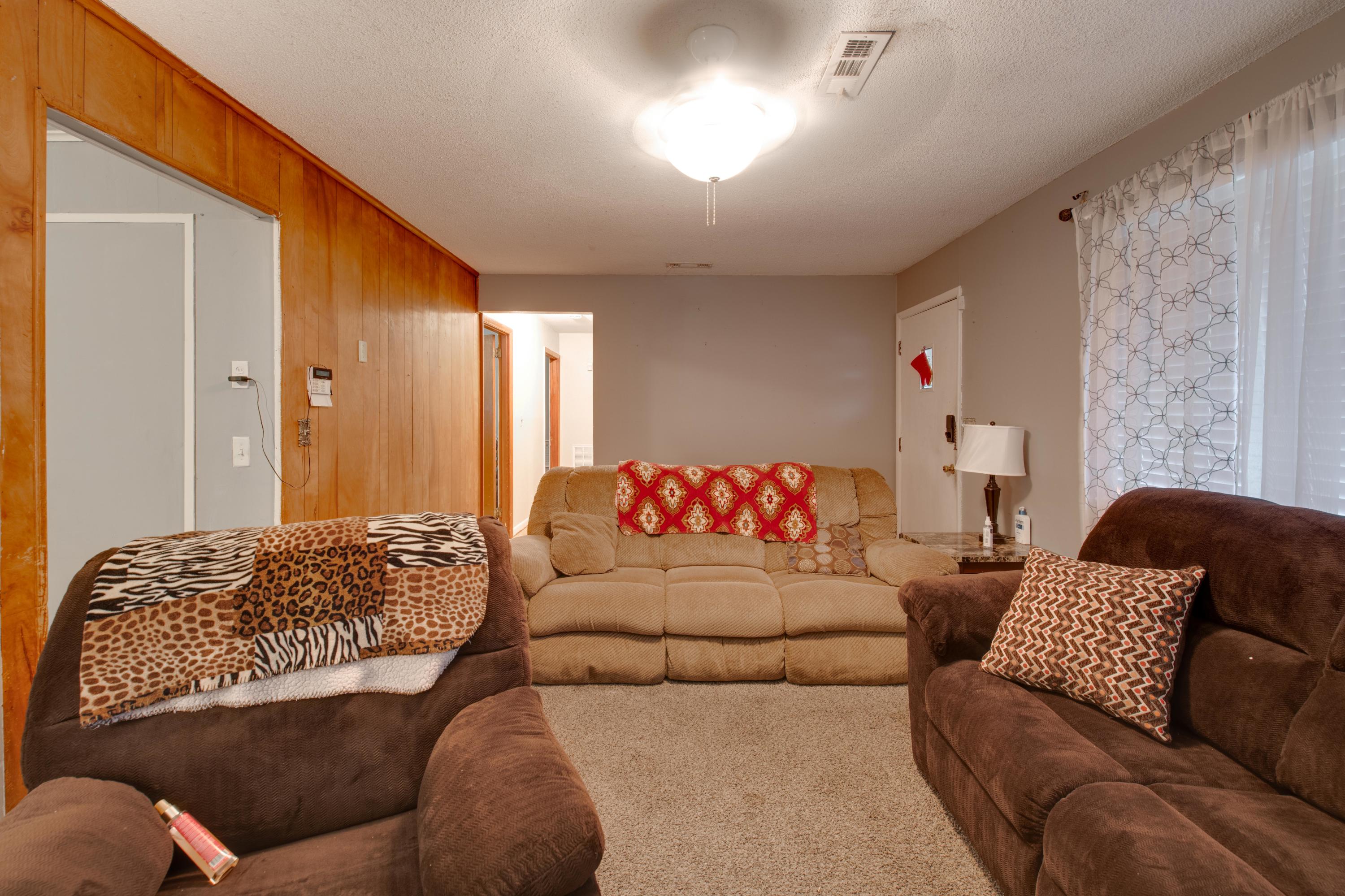 3304 Adkins Road Chattanooga, TN 37419 - Photo 10 of 18 D85_8384