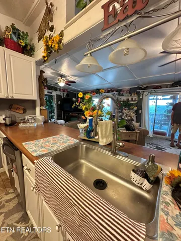 $399,000 | 3855 Catewright Road, Kodak, TN 37764