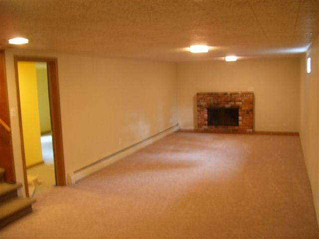 1005 West Westover Road Spokane, WA 99218 - Photo 6 of 9