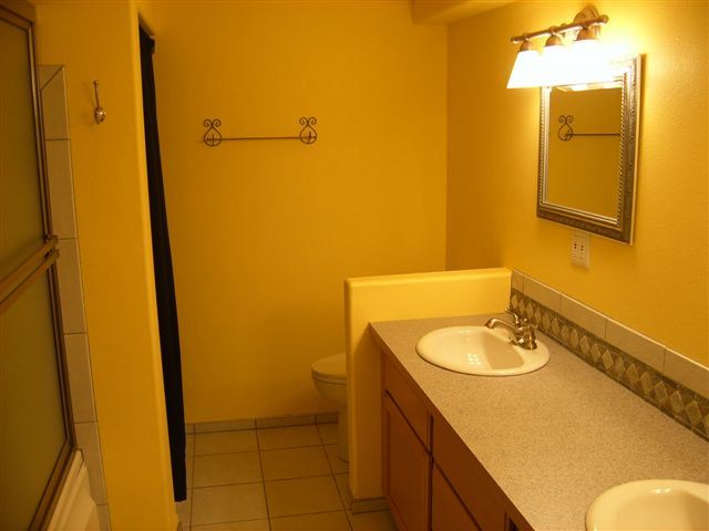 1005 West Westover Road Spokane, WA 99218 - Photo 7 of 9