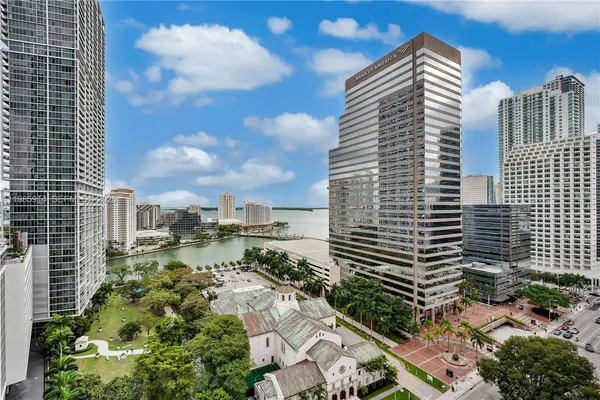 $3,700 | 500 Brickell Avenue, Unit 2000, Miami, FL 33131