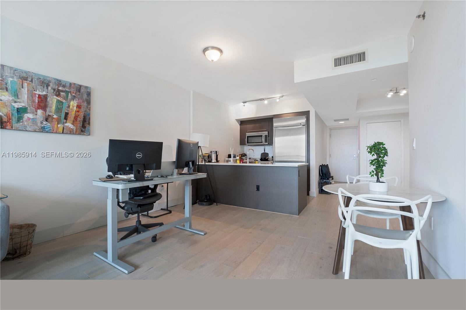 500 Brickell Avenue, Unit 2000 Miami, FL 33131 - Photo 7 of 12