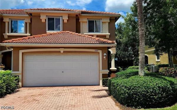 $2,000 | 3345 Dandolo Circle, Cape Coral, FL 33909