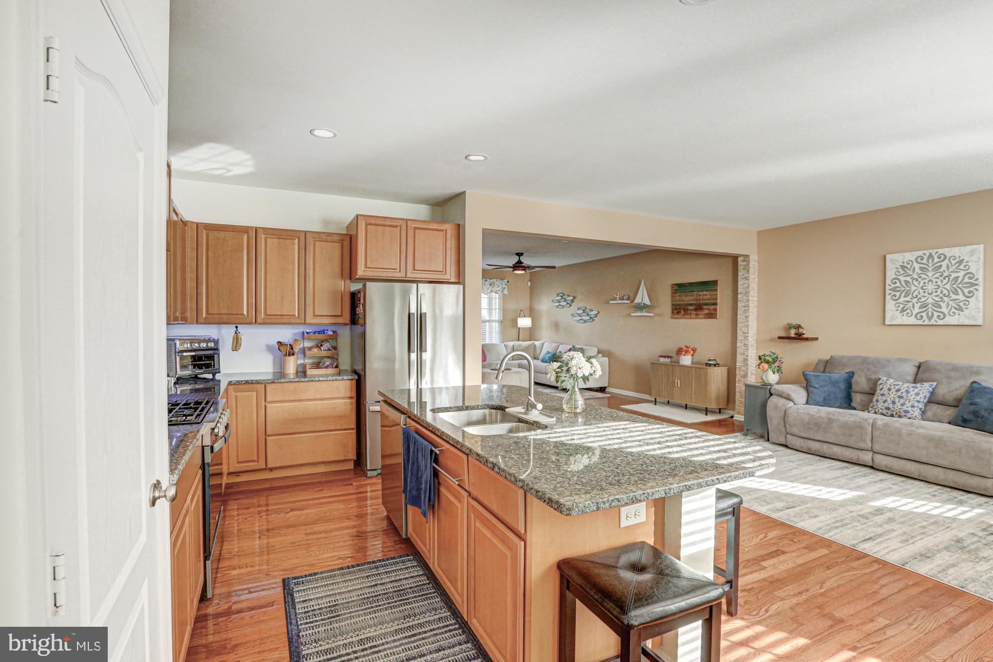 1805 North Pollock Way Middletown, DE 19709 - Photo 34 of 84 Bright and inviting open kitchen space.