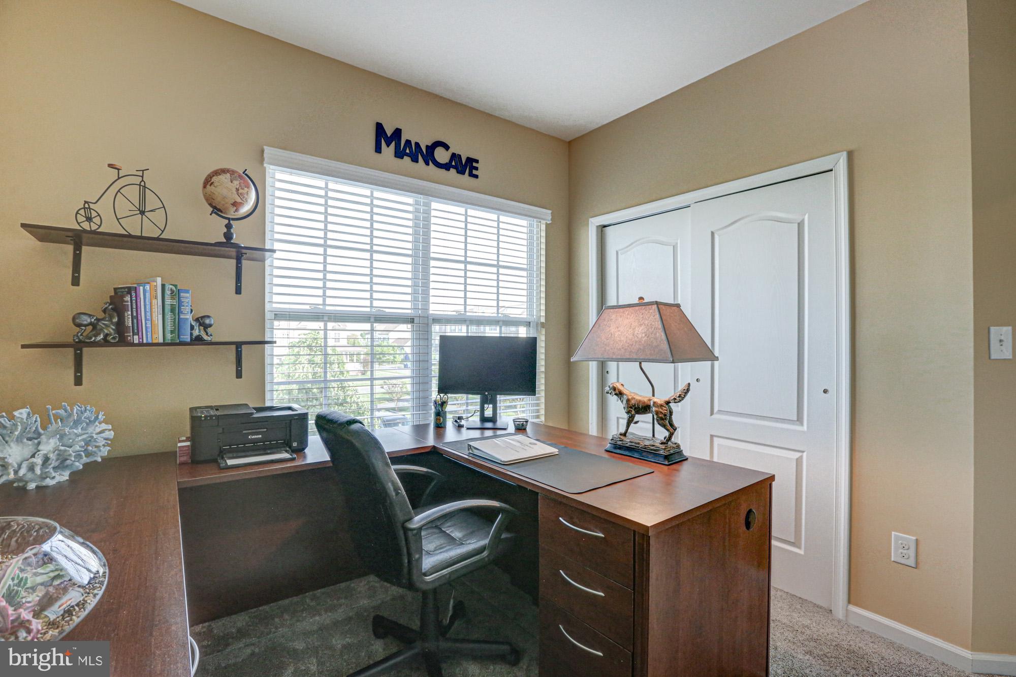 1805 North Pollock Way Middletown, DE 19709 - Photo 54 of 84 Cozy workspace with a personal touch.