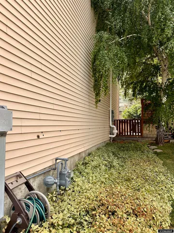 $255,000 | 1123 B 9th W Avenue, Kemmerer, WY 83101